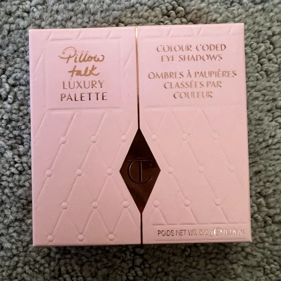 Charlotte Tilbury Luxury Palette Pillow Talk