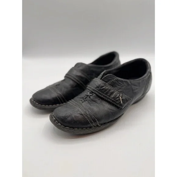 Clarks Shoes Women’s Slip On Whistle Resort Black Lea Size 8M Casual Office