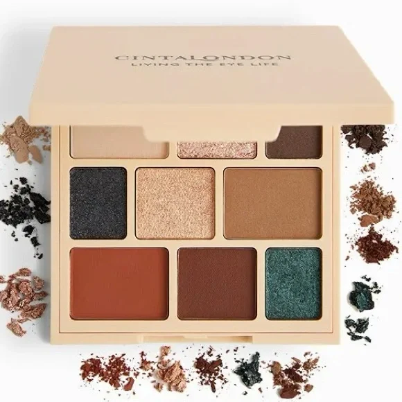 CINTA LONDON Eyeshadow Palette in Living The Eye Life NIB