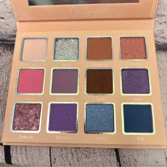 Beauty Creations Murillo Twins‎ Collaboration 12 Eyeshadow Pallet Brand New