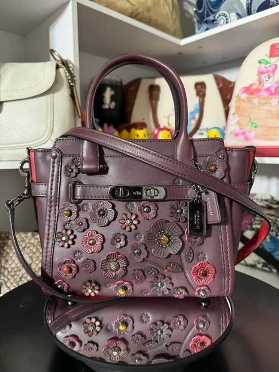Coach Swagger Willow Tea Rose Satchel