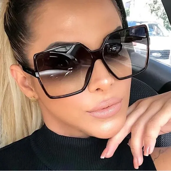 🆕✨ BOGO! The Felicity Sunnies - Oversized boxy Sunglasses - Boutique NEW