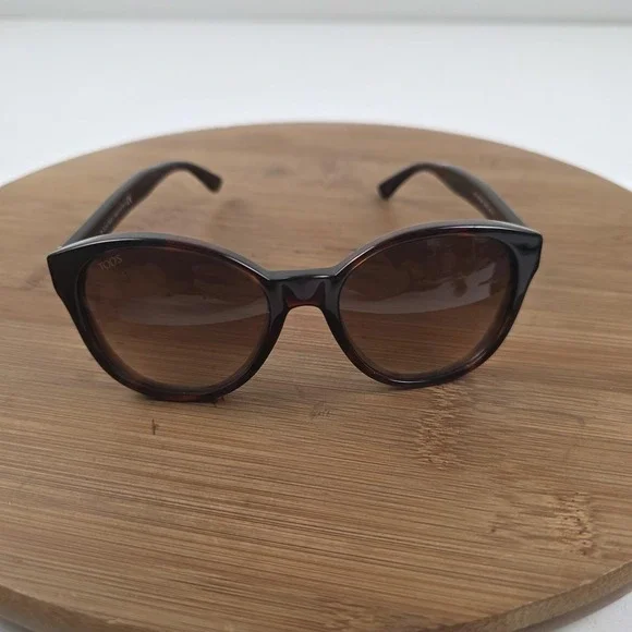 Tod's TO 146 52F Sunglasses Womens 53-18 Brown Tortoise Cat Eye Gradient Italy