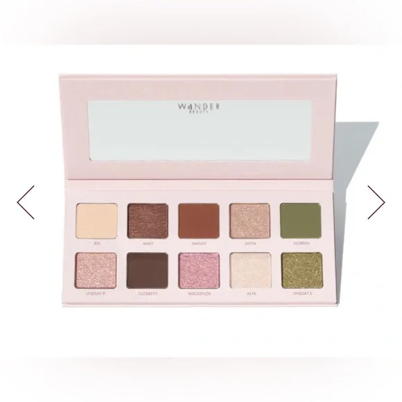 Wander Beauty Trailblazer eyeshadow palette