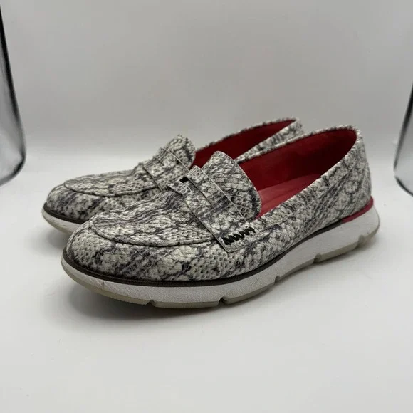 Cole Haan Zerogrand Black White Snakeskin Penny Loafer Women's Sz 8 B