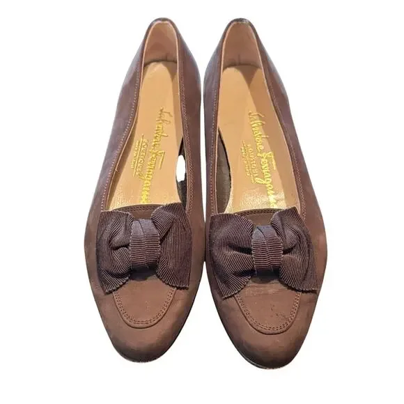 Salvatore Ferragamo Made in Italy Size 4.5 Brown Suede Bow Toe Flats Shoes