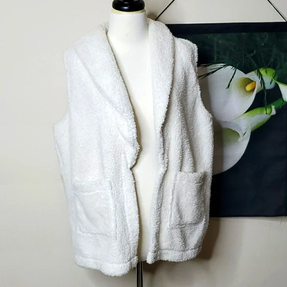 LOFT Sherpa Collared Vest