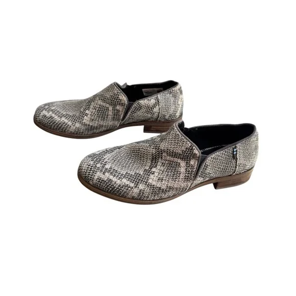 🌴 Toms Gray Shaye Low Bootie Slip-On Snakeskin Texture Loafers Shoes‎