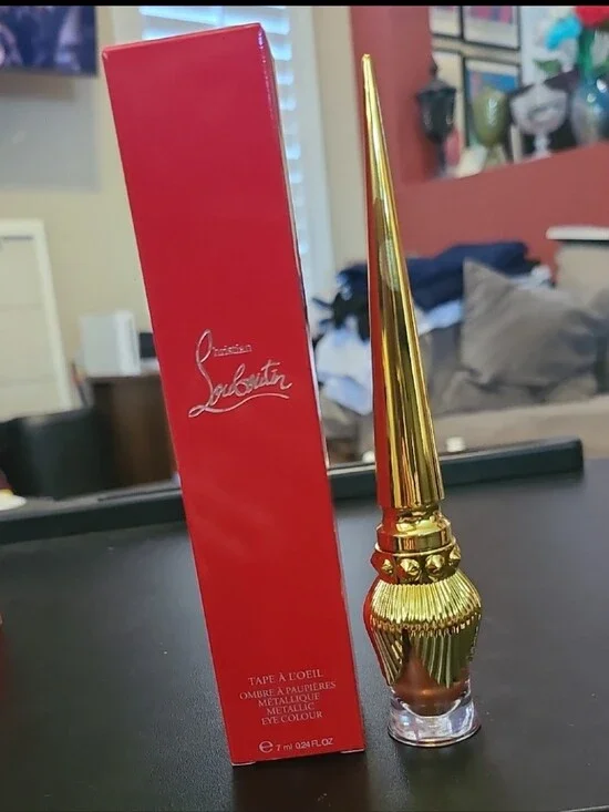 Christian Louboutin Authentic Eye Shadow- Shade: Topaz 590