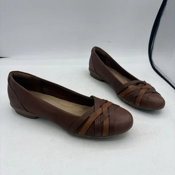 Clarks Shoes Womens Size 7 M Sara Clover Ballet Flats Brown Mahogany Stripes