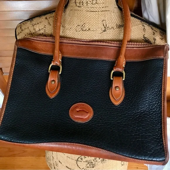 Vintage Authentic Dooney & Bourke Pebbled Leather Satchel