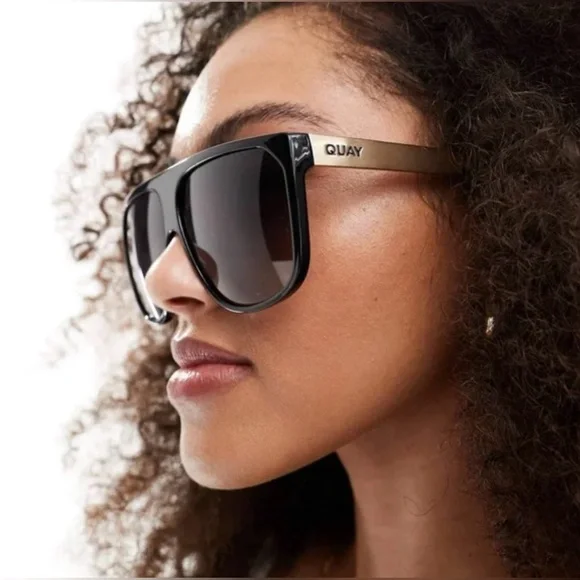 Closeout!▪️Quay Australia Unisex No Curfew Polarized Shield Sunglasses