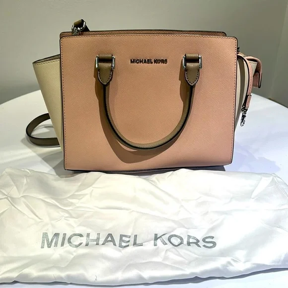 Michael Michael Kors satchel with dust bag!!