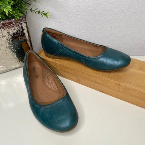 Clarks Ballet Flats Womens Teal Blue Leather Contoured Comfort Minimalist 7.5M