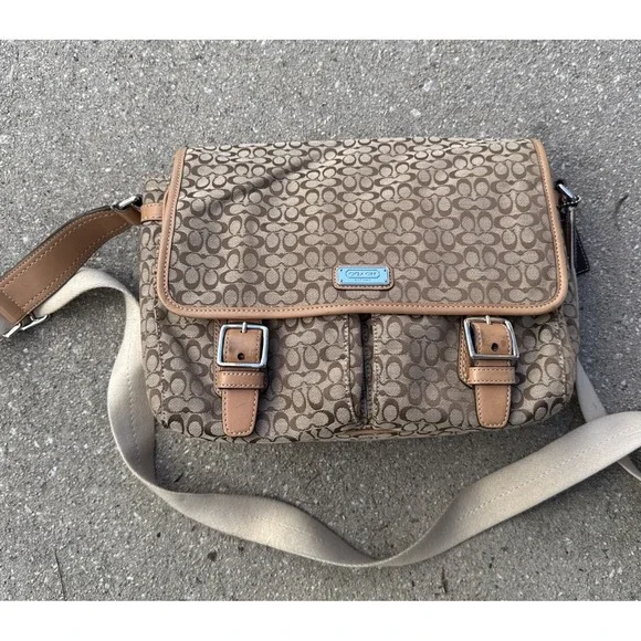 Coach Signature Small‎ Messenger Bag Jacquard Khaki/Camel HANDBAG PURSE F70283