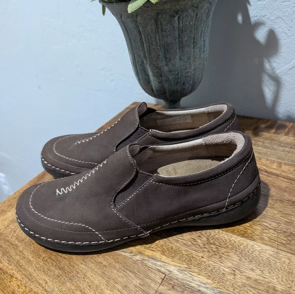 Vionic Addison Womens Leather Slip-On's Brown Leather Size 7‎
