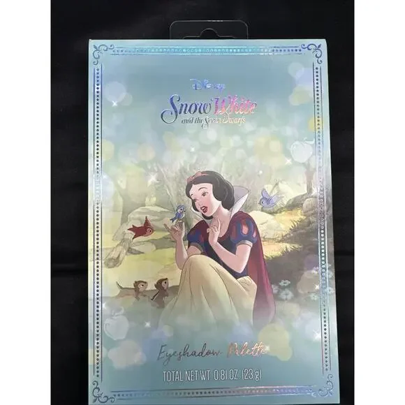 Disney Snow White And The Seven Dwarfs 12 Pan Eye Shadow Palette Taste Beauty