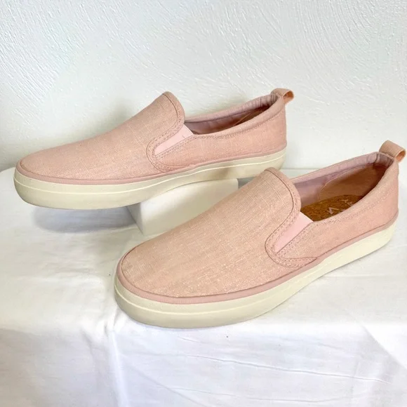 Sperry Women's Crest Twin Gore Shimmer Slip On Sneaker US 8.5 Pink Casual Preppy