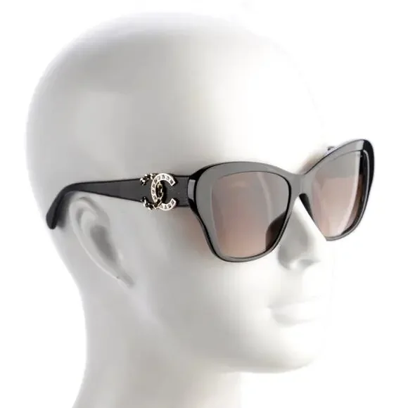 Authentic Chanel Side CC Logo Black Gold Len Sunglasses Vacation Gift Designer