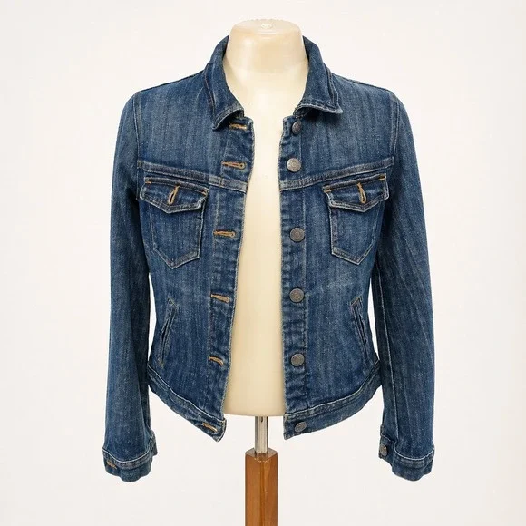 J.Crew Denim Jacket Womens Small Classic Blue Jean Button Front Trucker