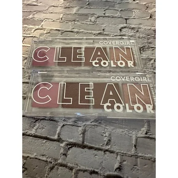 Covergirl Clean - #242 Mellow Mauve Eye Shadow‎ Pallet - 2 included