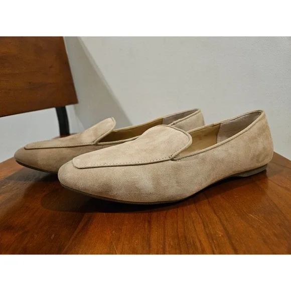 Tahari Tacey Women's Moccasin Slip On Flat Loafer Tan Size 8.5M