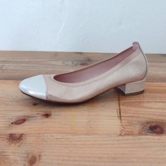 Hispanitas Joy is a Choice 2 Tone Metallic Block Heel Shoe Size 39 US Size 9