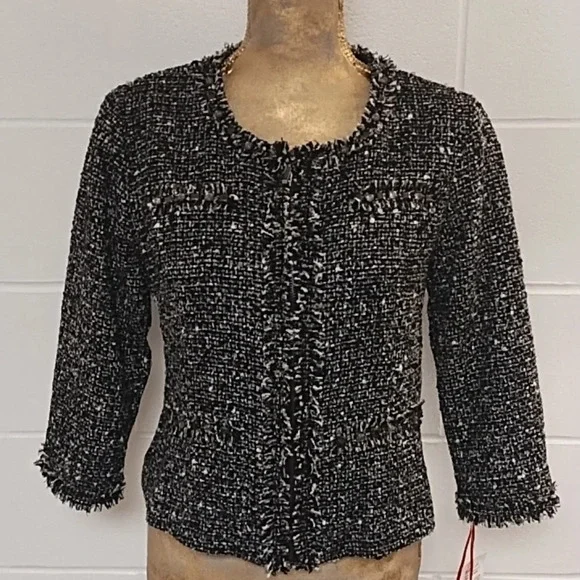 Raw Edge Fringe Cropped Fitted Jacket 8 Textured Black Cream Gold Zip up Studded