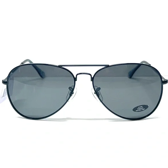 🆕 NWT Privé Revaux The Commando 2.0 Sunglasses with Case & Cleaning Cloth