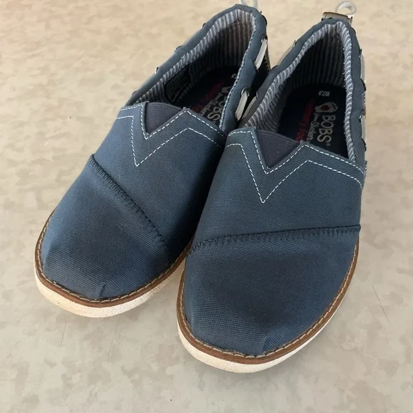 Bobs from Skechers women’s navy memory foam Slip-On Loafers size 7.5