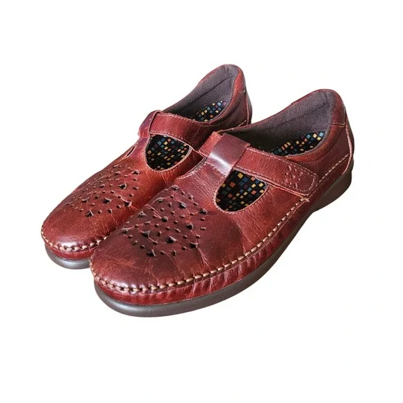 SAS Burgundy Leather T-Strap Mary Jane Comfort Shoes USA Womens 8 Narrow