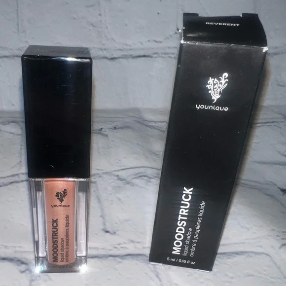 Younique Moonstruck liquid eyeshadow- Reverent