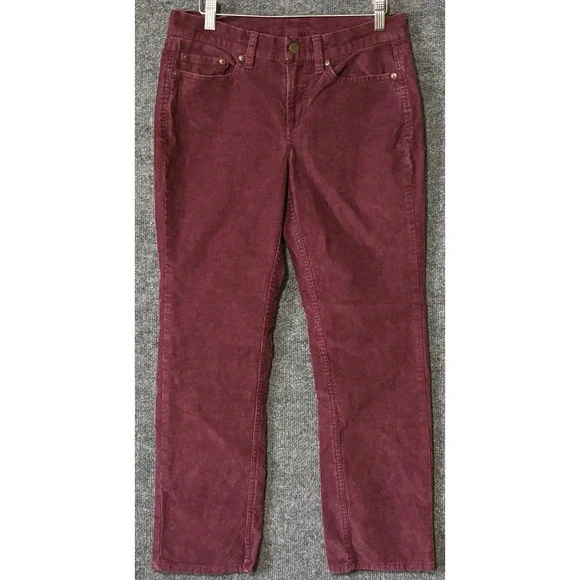 L.L.Bean Women 6 PET Pants Burgundy Corduroy BeanFlex Straight Leg Favorite Fit