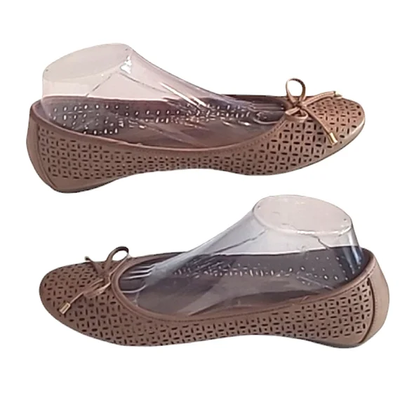 Kelly & Katie Ballet Jelly Flat Perforated Slip Resistant Flexible Slide On Flex