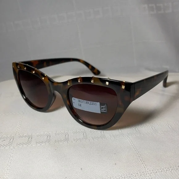 *5 for $25* NWOT FGX International Tortoise Shell Fashion Sunglasses