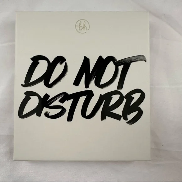 BH Cosmetics Do Not Disturb Eyeshadow Palette 9 Shade Colorful Palette