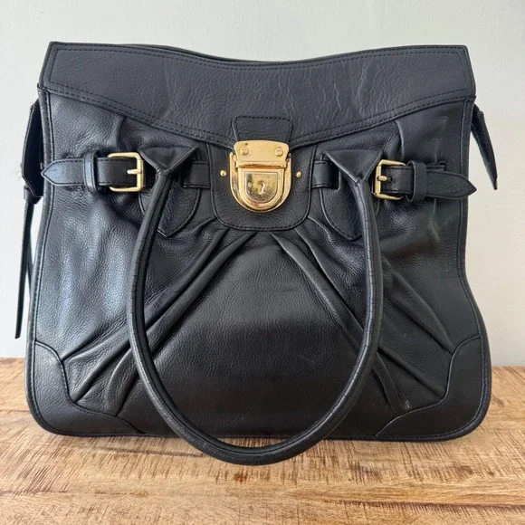 BCBG Max Azria Genuine Leather Purse/Satchel Black Pleated