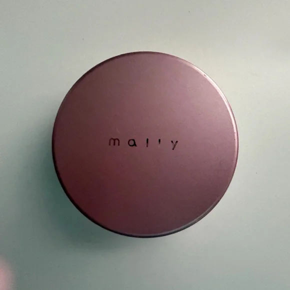 Mally Beauty Poreless Perfection Skin Finisher Loose Powder (Fair/Light)