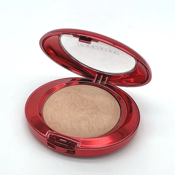 ONE/SIZE Patrick Starrr Boucle Silk Airbrushed Powder Medium 8g Red Compact