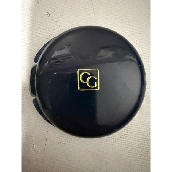 CoverGirl Fresh Complexion Pressed Powder Translucent Light Makeup w/ Applicator