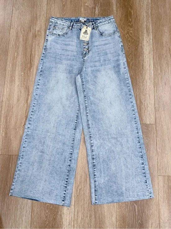 NWT Easel Button Fly Wide Leg High Rise Raw Hem Stretch Jeans Blue Size Medium