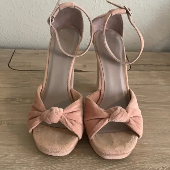 Joie Nabila Velvet Platform Heel Sandal, 40 (U.S. 10), Pink