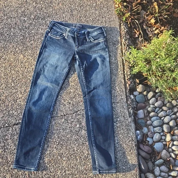 Silver Camden Jeans, Size W29/31, Dark Wash