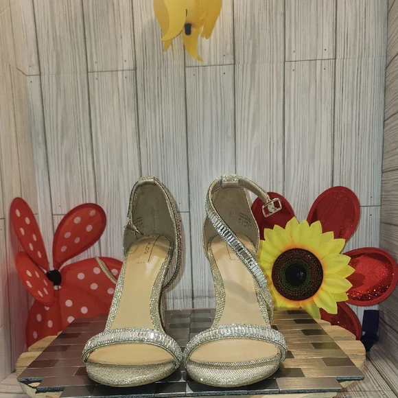 Aldo Elegant Gold Women's‎ Heels