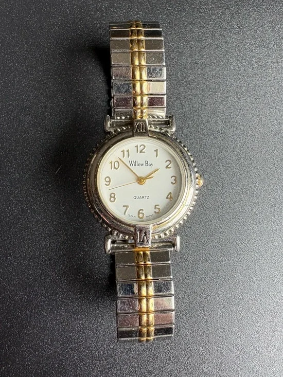 Two-Tone Women's Bracelet Watch - Silver & Gold