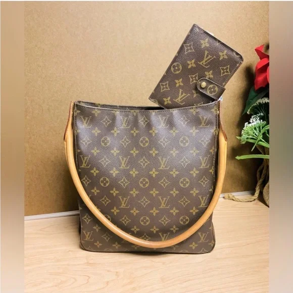 LOUIS VUITTON✅BUNDLE DEAL GM BAG+WALLET