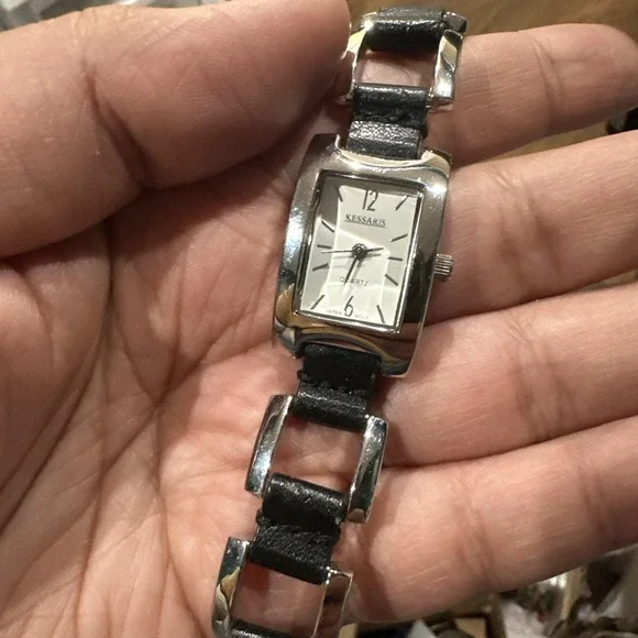 Working Kessaris Women's watch Silver/Black Rectangle Fancy Leather Strap Fit 7