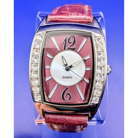 Avon Ladies‎ Quartz Watch Red Band - New Battery