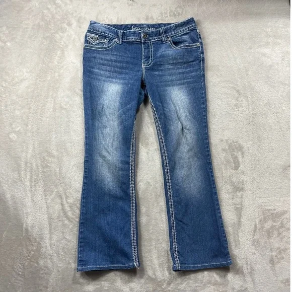 Ariya Jeans Bootcut Women 11/12 Blue Thick Stitch Embellished Flap Pocket