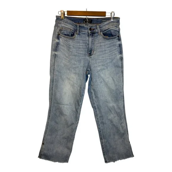 Judy Blue Jeans Women's Size 9/29 Straight Fit Raw Hem‎ Light wash denim